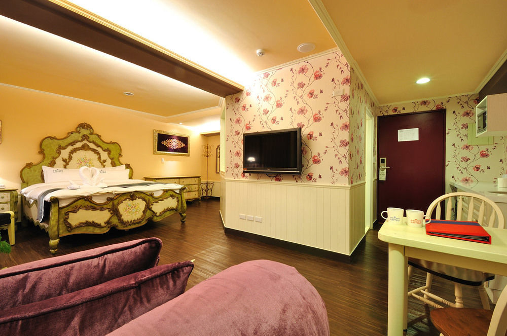 טאיצ'ונג Elizabeth Hotel מראה חיצוני תמונה